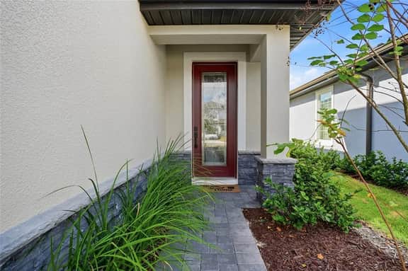 Super spacious new house at Reunion Village!