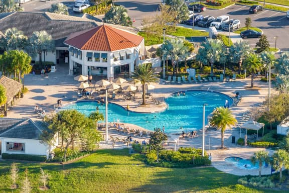 Spacious 4BR Home with Private Pool – Sleeps 10